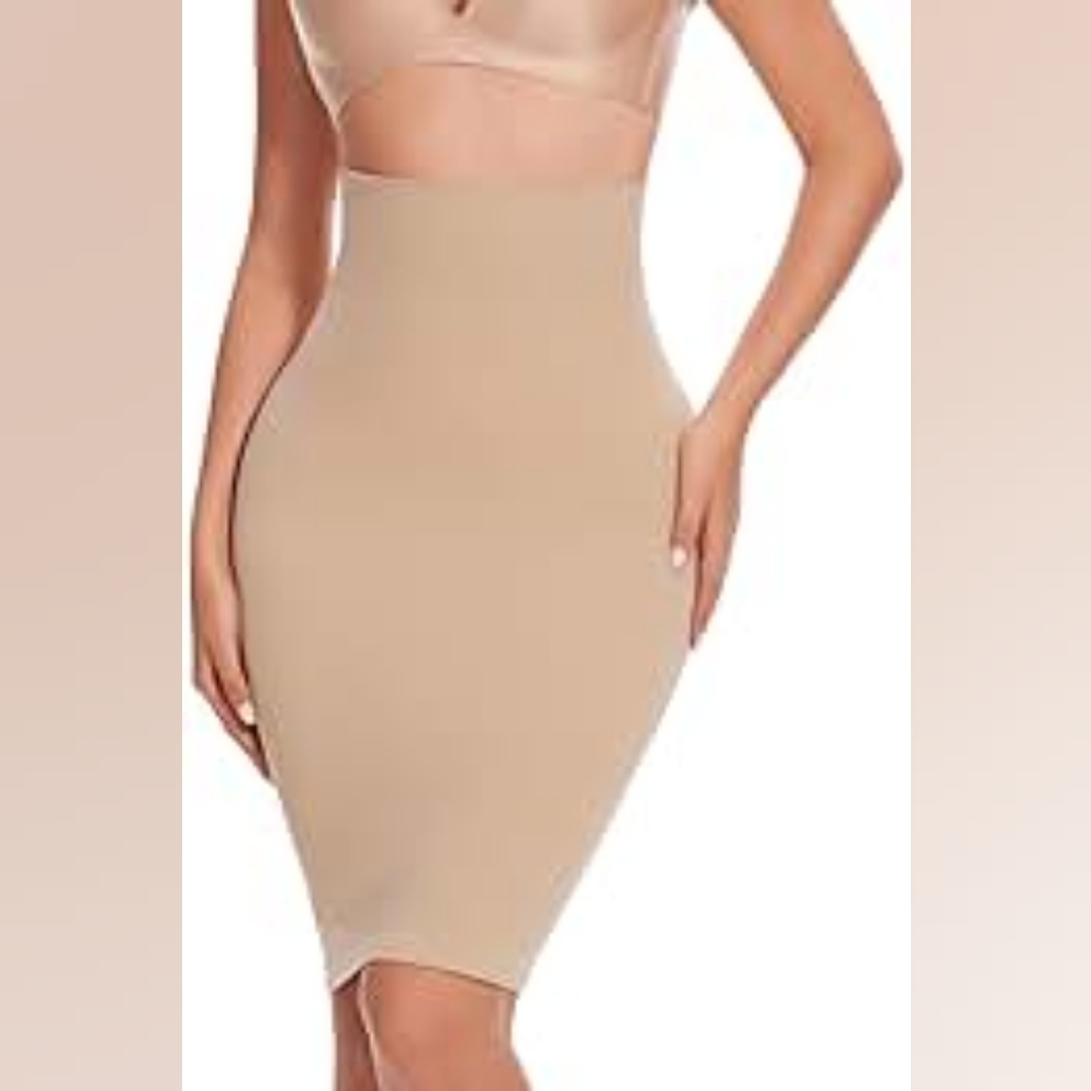 SPANX  high waisted  shapeware half skip,control ,shaping slip nude sz S